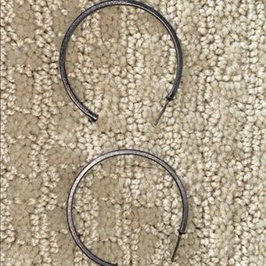 gun metal thin shelia fajl hoops